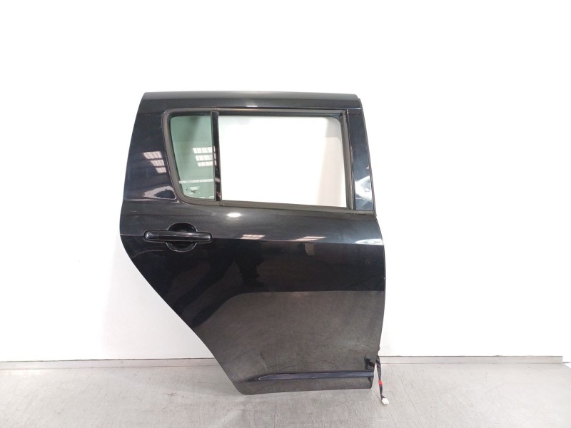 Recambio de puerta trasera derecha para suzuki swift berlina (mz) gl (5-ptas.) referencia OEM IAM   