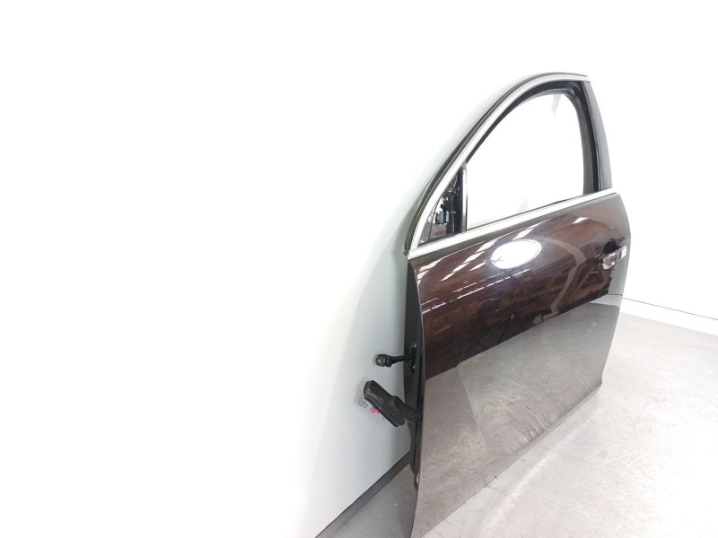 Recambio de puerta delantera izquierda para opel insignia berlina 2.0 cdti referencia OEM IAM   