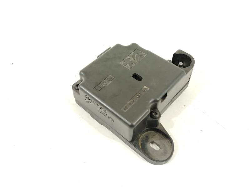 CAJA RELES / FUSIBLES 9676631080 