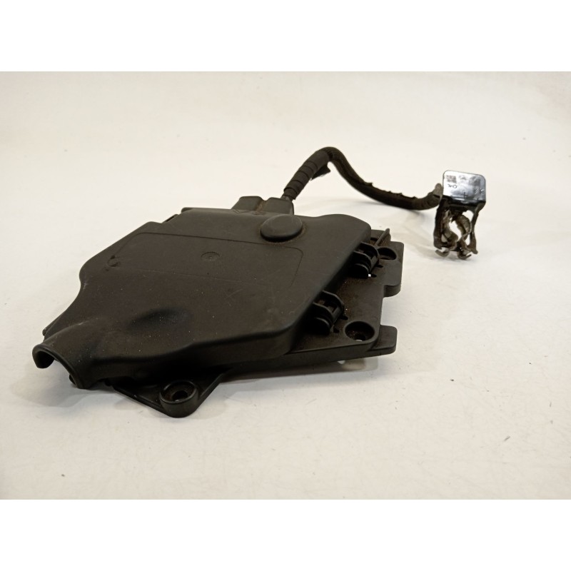 Recambio de caja reles / fusibles para citroën c3 picasso (sh_) 1.4 vti 95 referencia OEM IAM 9801148580  