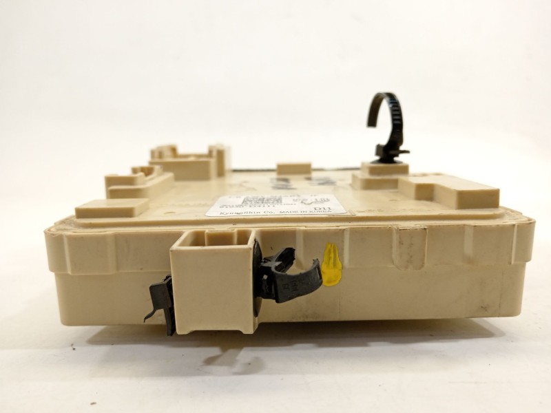 Recambio de caja reles / fusibles para kia optima concept referencia OEM IAM 91950D4111  