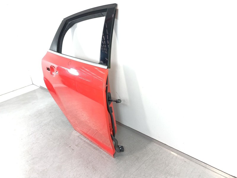 Recambio de puerta trasera derecha para ford focus lim. (cb8) edition referencia OEM IAM   