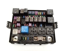 Recambio de caja reles / fusibles para ssangyong rexton 270 xdi premium referencia OEM IAM Y280T05  07K22DAK6367