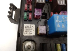 Recambio de caja reles / fusibles para ssangyong rexton 270 xdi premium referencia OEM IAM Y280T05  07K22DAK6367 2