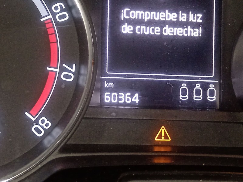 Recambio de cuadro instrumentos para skoda fabia iii (nj3) 1.0 tsi referencia OEM IAM 6V0920740E  