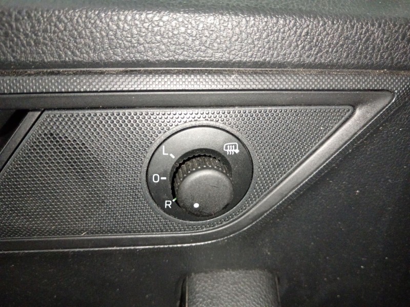 Recambio de mando retrovisor para skoda fabia iii (nj3) 1.0 tsi referencia OEM IAM 5JB959565  