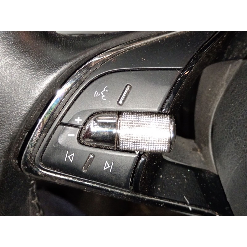 Recambio de mando volante para skoda fabia iii (nj3) 1.0 tsi referencia OEM IAM 5E3919719  