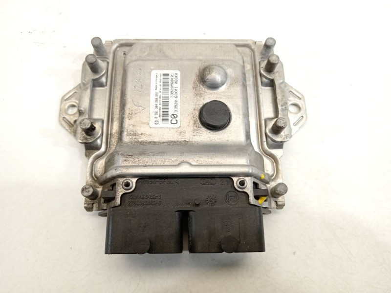 Recambio de centralita motor uce para suzuki alto amf 310 ga referencia OEM IAM 0261S04260 33920M68K01 3392068K01