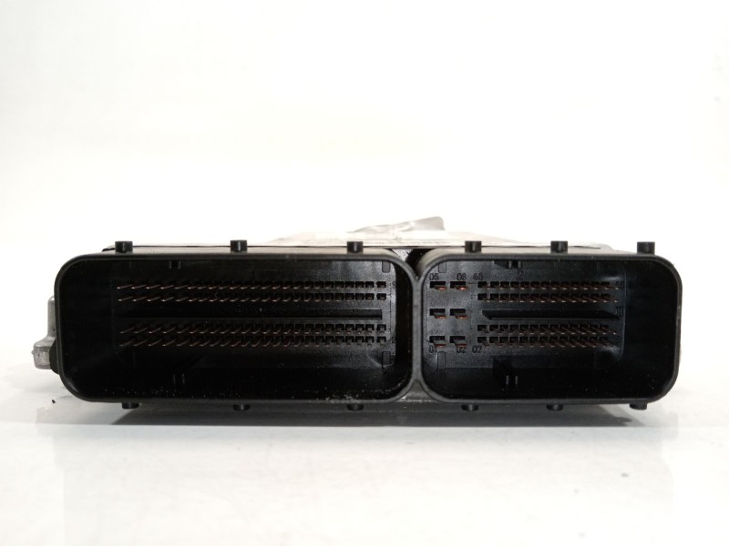 Recambio de centralita motor uce para bmw x3 (e83) 2.0d referencia OEM IAM 7796571 13617796571 0281011564