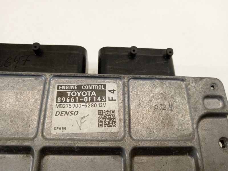Recambio de centralita motor uce para toyota verso active referencia OEM IAM 896610F143  MB2759005280