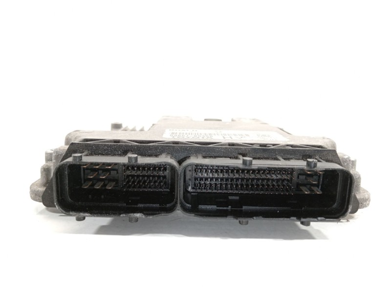 Recambio de centralita motor uce para toyota yaris (ksp9/scp9/nlp9) básico referencia OEM IAM 896610D450  0281012322