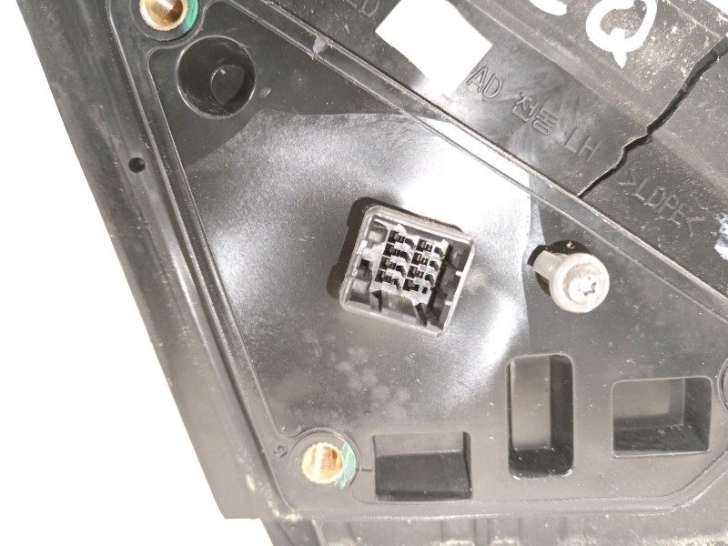 Recambio de retrovisor izquierdo para kia cee´d emotion referencia OEM IAM 876051H261  