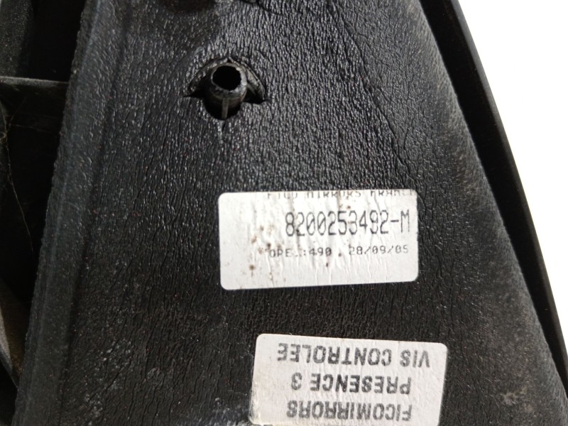 Recambio de retrovisor izquierdo para renault kangoo (f/kc0) fairway 4x4 referencia OEM IAM 8200253492M  