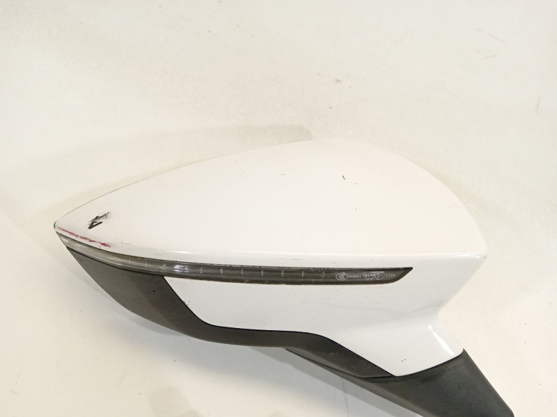 Recambio de retrovisor derecho para seat leon st (5f8) 1.6 tdi referencia OEM IAM 5F1857508M9B9  