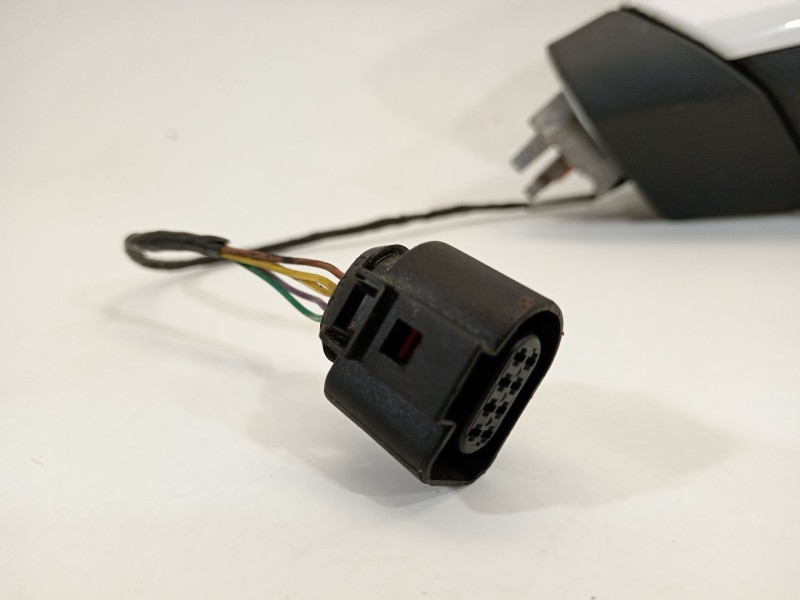 Recambio de retrovisor izquierdo para seat leon st (5f8) 1.6 tdi referencia OEM IAM 5F1857507M9B9  