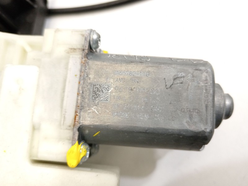 Recambio de elevalunas delantero derecho para peugeot 308 active referencia OEM IAM 9678189780  