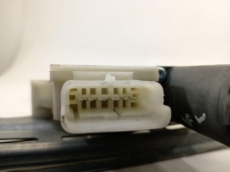 Recambio de elevalunas trasero derecho para peugeot 308 active referencia OEM IAM 9678189980  