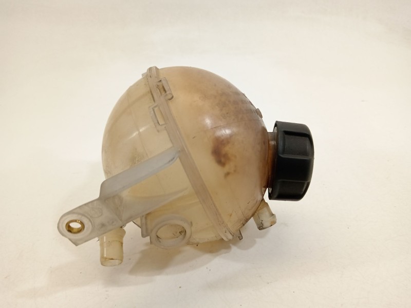 Recambio de deposito expansion para citroën berlingo station wagon xtr referencia OEM IAM 9684527680  