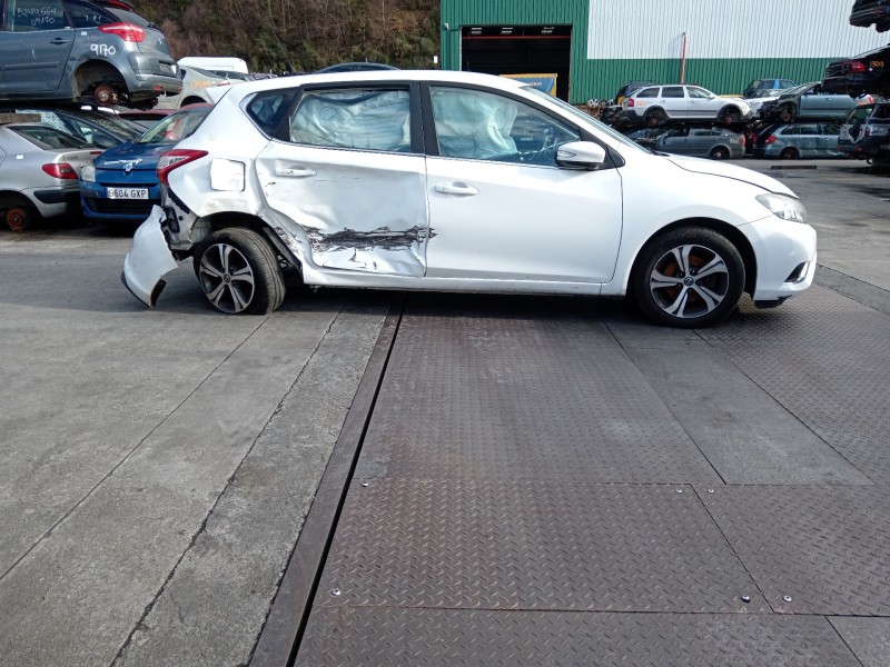 nissan pulsar hatchback (c13) del año 2015