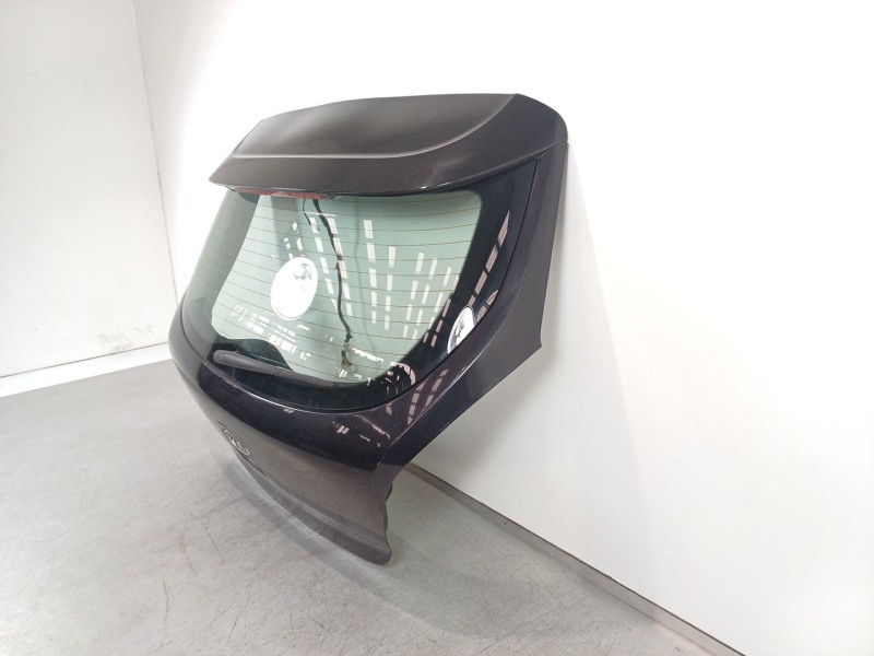 Recambio de porton trasero para kia cee´d emotion referencia OEM IAM   