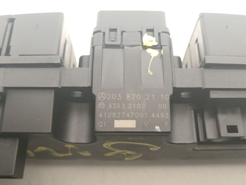 Recambio de warning para mercedes-benz clase c (w203) berlina 270 cdi (203.016) referencia OEM IAM 2038702110  