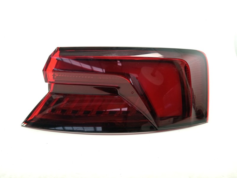 Recambio de piloto trasero derecho para audi a5 sportback (f5a) advanced quattro referencia OEM IAM 8W6945092J  