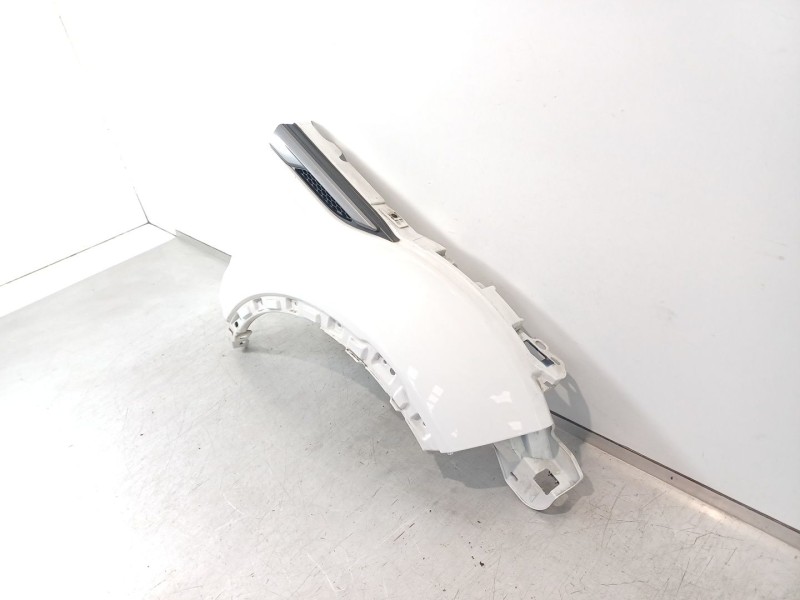 Recambio de aleta delantera derecha para land rover range rover evoque (l538) 2.0 d 4x4 referencia OEM IAM BJ3216005  