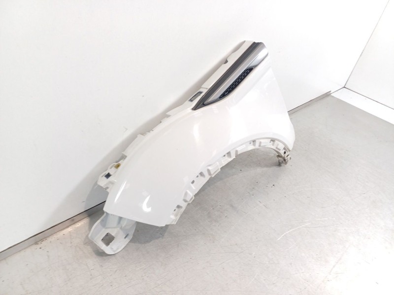 Recambio de aleta delantera izquierda para land rover range rover evoque (l538) 2.0 d 4x4 referencia OEM IAM BJ3216006  