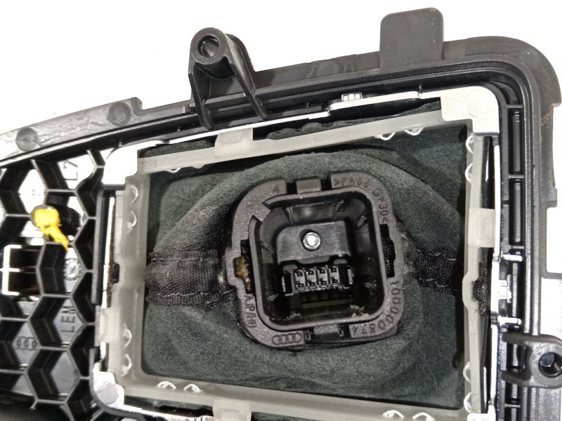 Recambio de pomo palanca cambio para audi a5 sportback (f5a) advanced quattro referencia OEM IAM 8W1713111C  