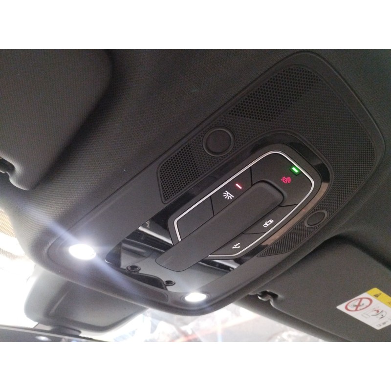 Recambio de luz interior para audi a5 sportback (f5a) advanced quattro referencia OEM IAM 8W0947135BQ  