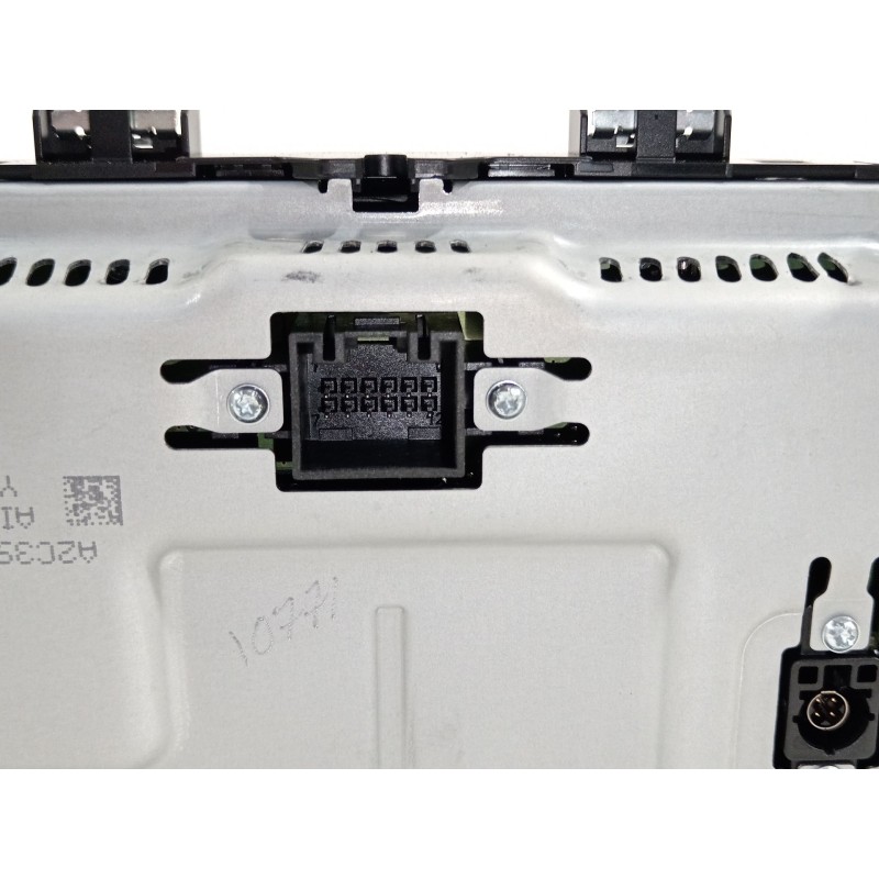 Recambio de pantalla multifuncion para seat ibiza (kj1) referencia OEM IAM 5FJ919606A  