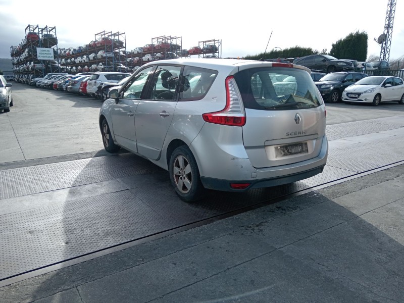 renault scenic iii del año 2009