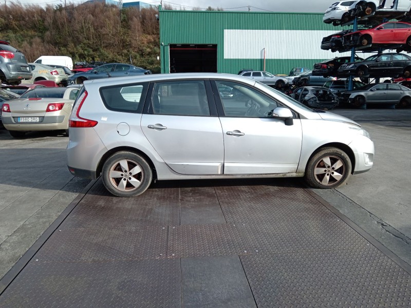 renault scenic iii del año 2009
