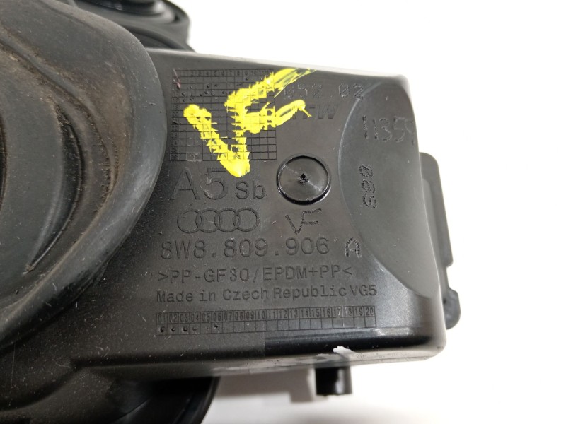 Recambio de tapa exterior combustible para audi a5 sportback (f5a) advanced quattro referencia OEM IAM 8W8809906A  8V0862153A