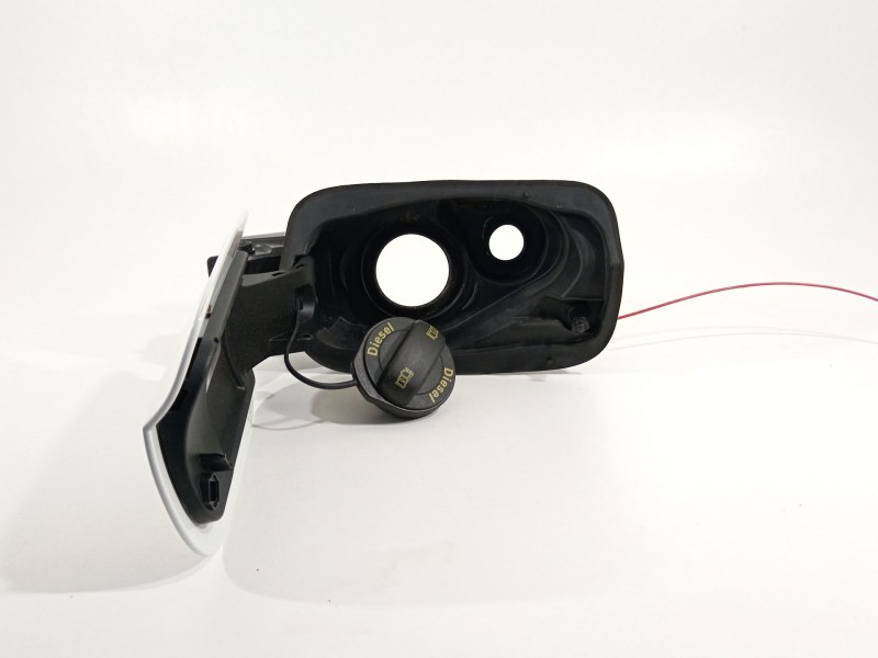 Recambio de tapa exterior combustible para audi a5 sportback (f5a) advanced quattro referencia OEM IAM 8W8809906A  8V0862153A