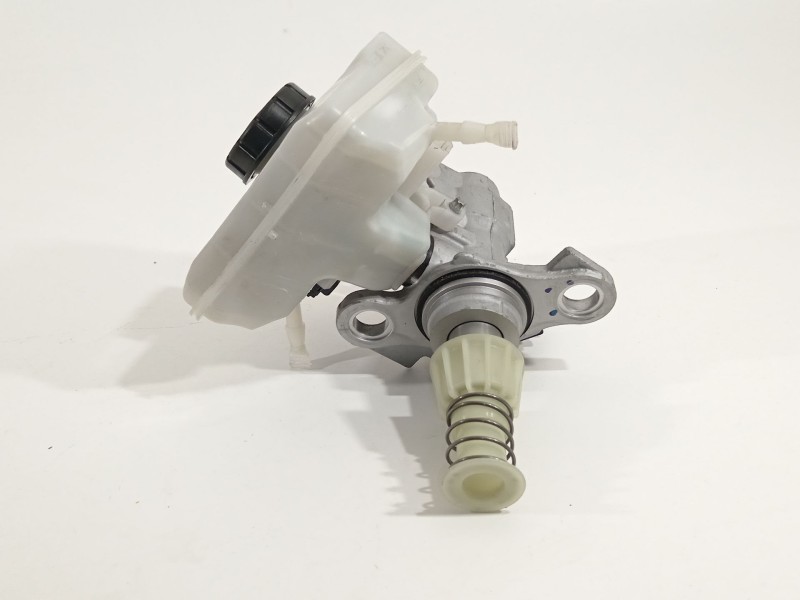 Recambio de bomba freno para audi a5 sportback (f5a) advanced quattro referencia OEM IAM 8W0611021  8W0611301