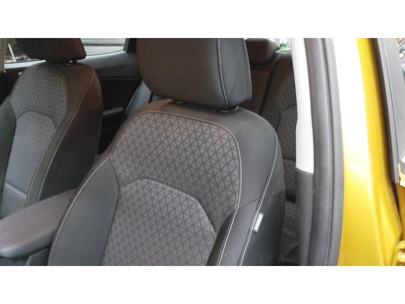 Recambio de asiento delantero izquierdo para kia xceed m6ah11 referencia OEM IAM   