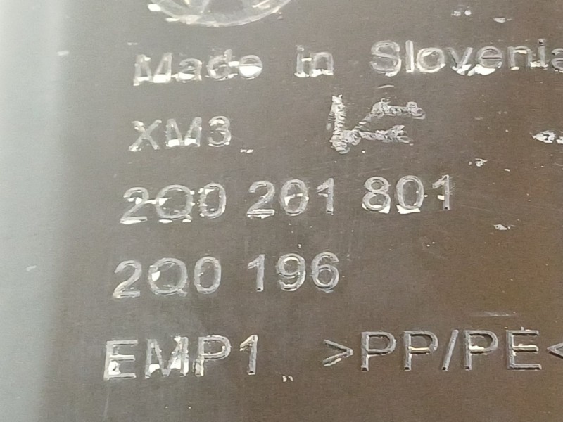 Recambio de filtro carbono activo para seat ibiza (kj1) referencia OEM IAM 2Q0201801  