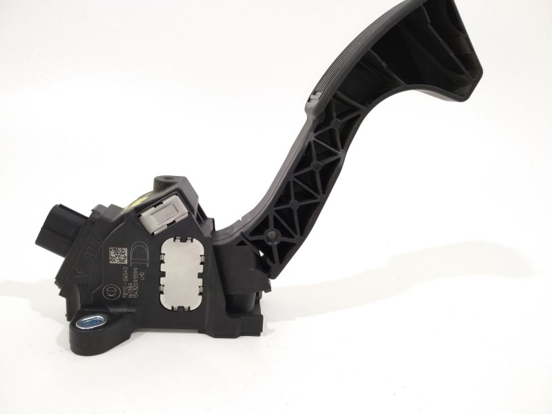 Recambio de potenciometro pedal para toyota auris active referencia OEM IAM 781100W040  