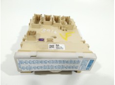 Recambio de caja reles / fusibles para toyota auris active referencia OEM IAM 63586756 8273012X81 8922102480