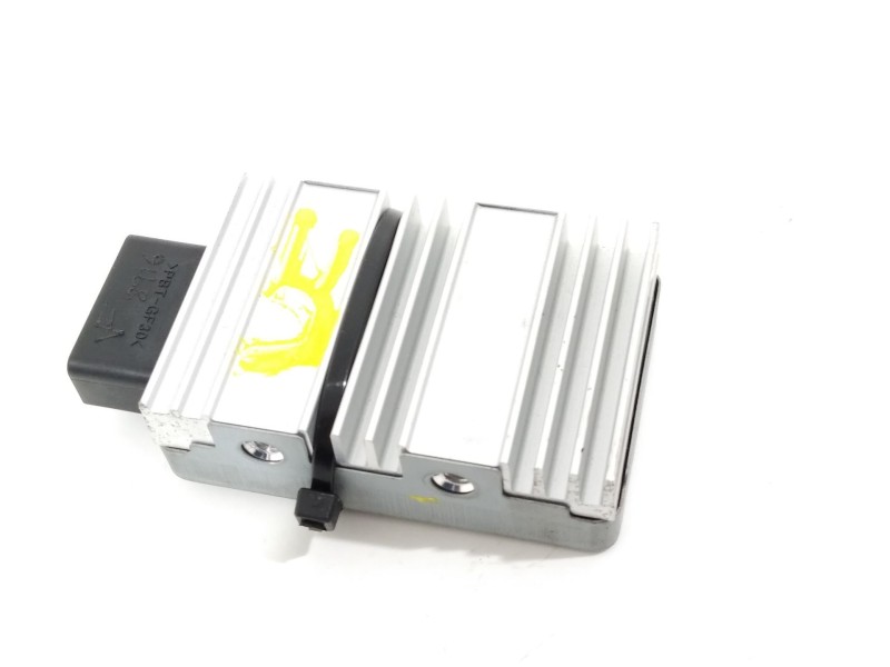 Recambio de modulo electronico para toyota auris active referencia OEM IAM 8957012360  