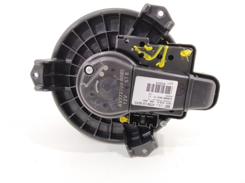 Recambio de ventilador calefaccion para toyota auris active referencia OEM IAM AV2727008085  
