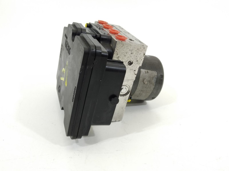 Recambio de abs para kia cee´d (jd) 1.4 cvvt referencia OEM IAM 58920A2210  A258920500