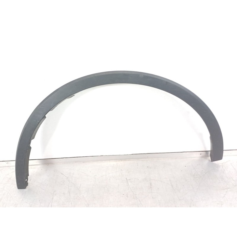 Recambio de aletin delantero izquierdo para toyota c-hr hybrid active referencia OEM IAM 75602f4010  
