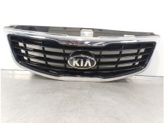 Recambio de rejilla delantera para kia sportage concept 4x2 referencia OEM IAM 863613u000  
