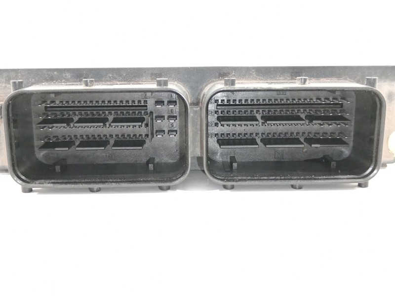 Recambio de centralita motor uce para kia rio (yb) referencia OEM IAM 3910608237  