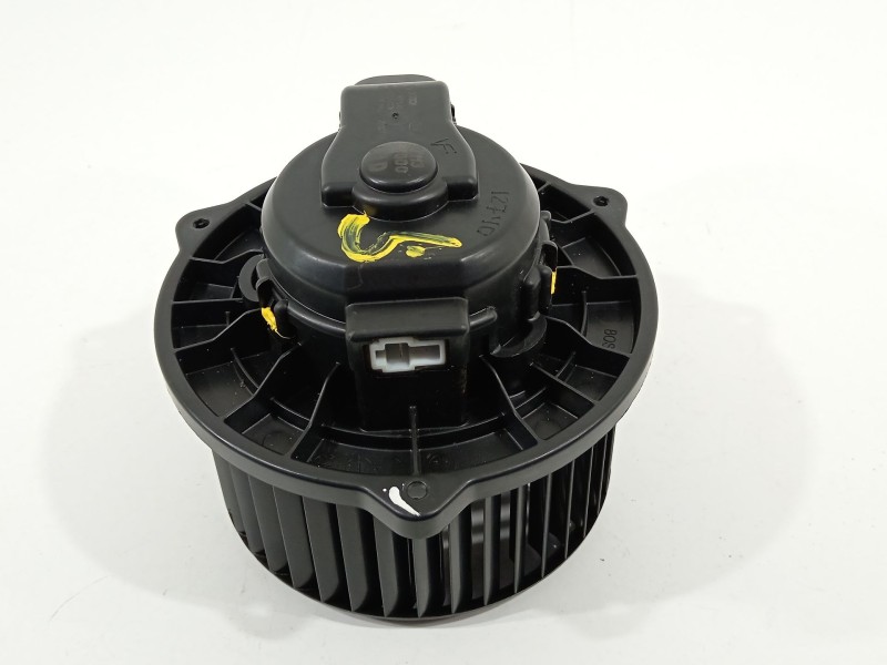 Recambio de ventilador calefaccion para kia rio (yb) referencia OEM IAM 97113H8000  