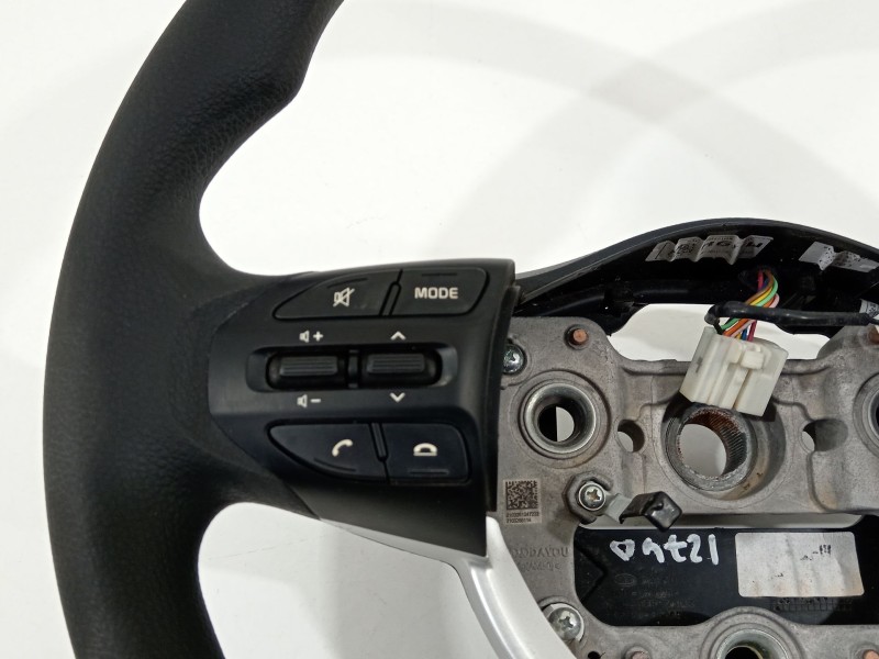 Recambio de volante para kia rio (yb) referencia OEM IAM 56100H8040WK  