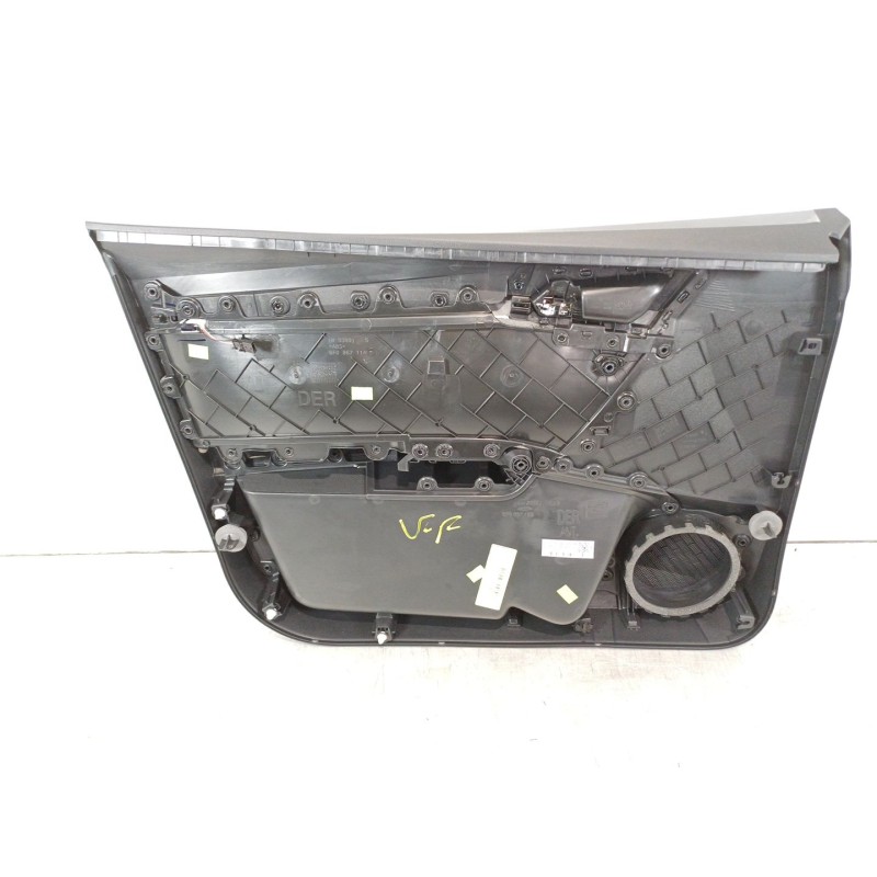Recambio de guarnecido puerta delantera derecha para seat ibiza (kj1) referencia OEM IAM 6F0867114  