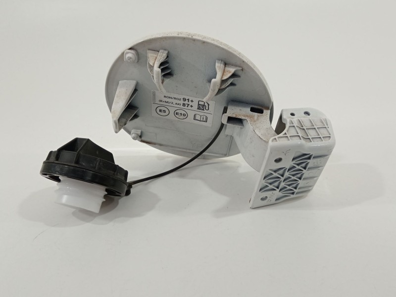 Recambio de tapa exterior combustible para kia rio (yb) referencia OEM IAM 31038M6020 69510H8000 3101038600